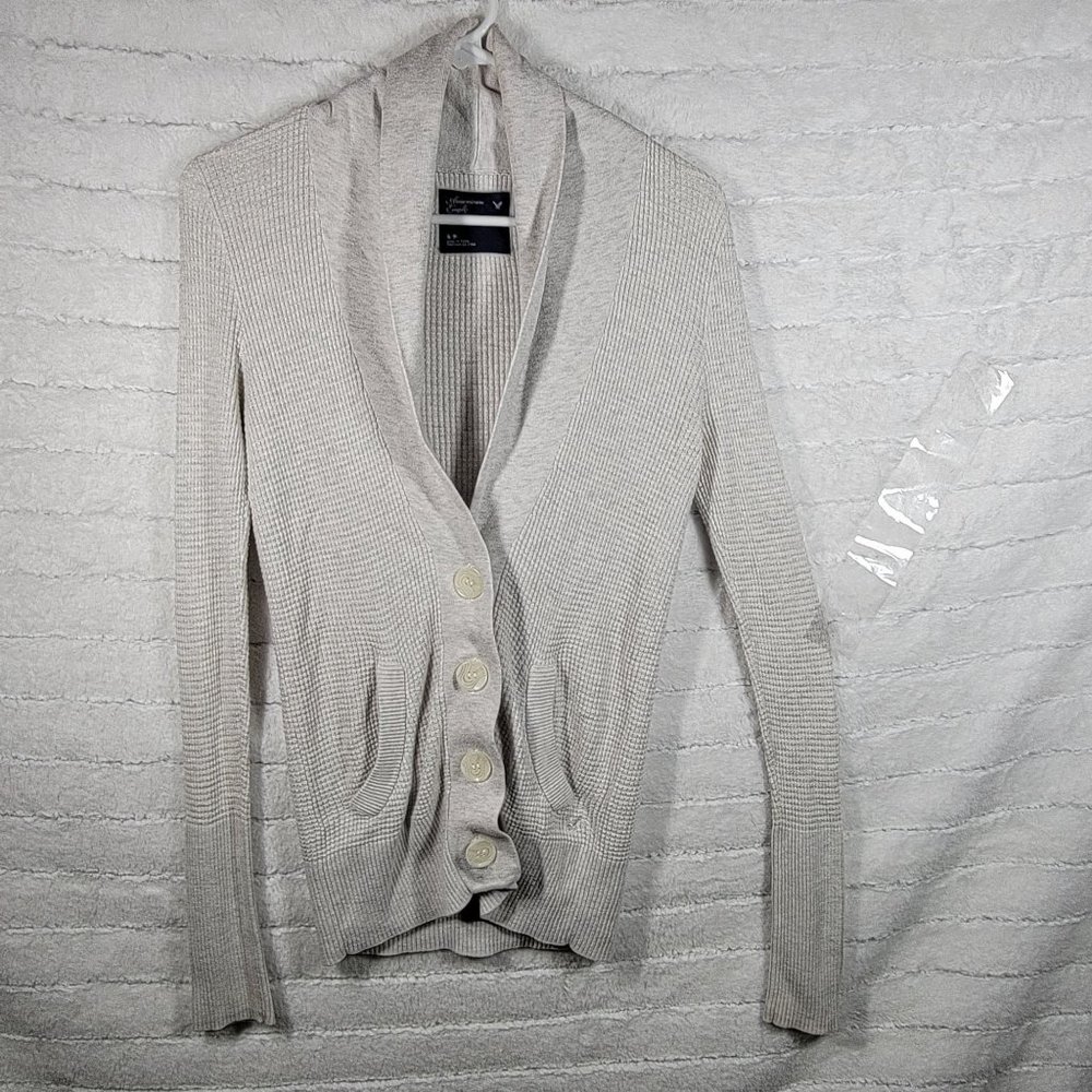 American Eagle Outfitters S Women's cardigan sweater - Picture 1 of 9